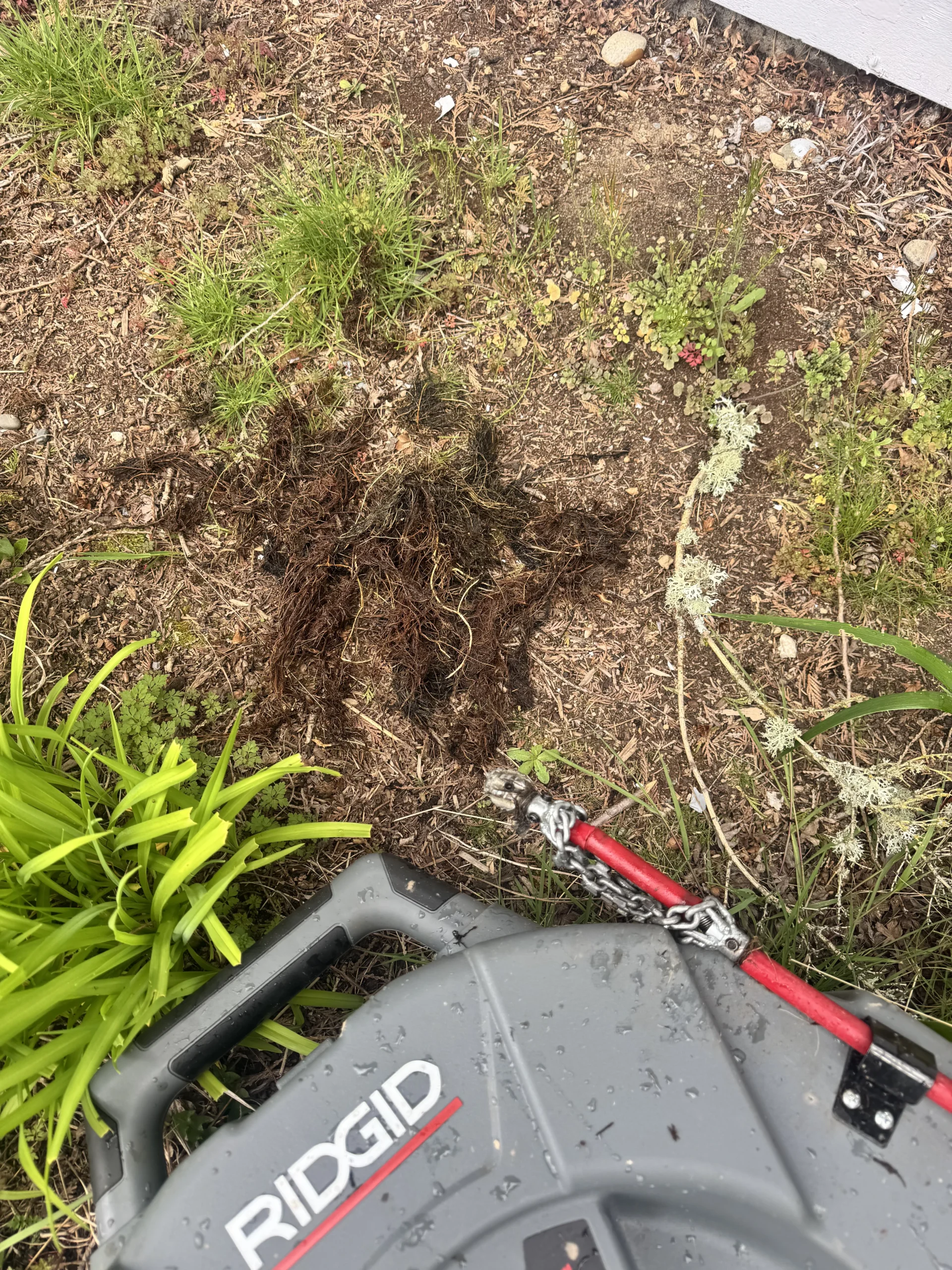 Restoring an older Shoreline pipe with descaling instead of excavation